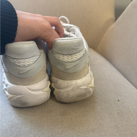 Nike sneakers - Picture 3 of 6